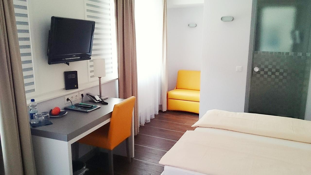 Altstadt Hotel Alba Baunachshof Wertheim Room photo